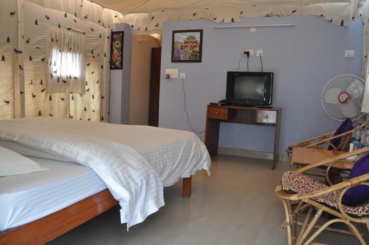 Tatva Bir Tents And Hotel Kangar Extérieur photo
