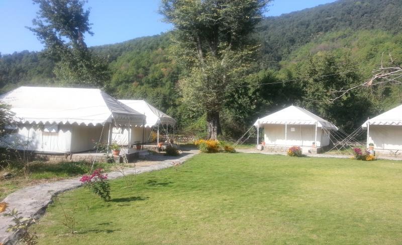 Tatva Bir Tents And Hotel Kangar Extérieur photo