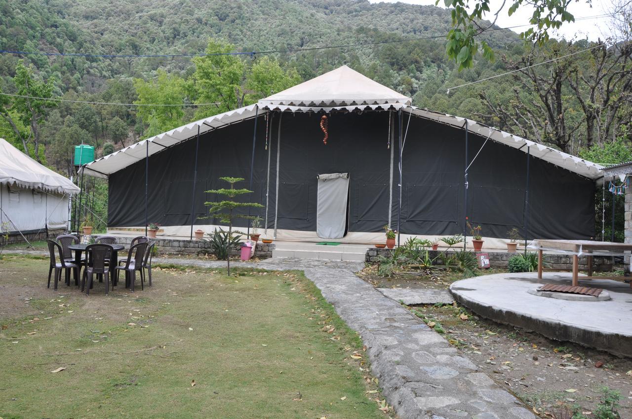 Tatva Bir Tents And Hotel Kangar Extérieur photo