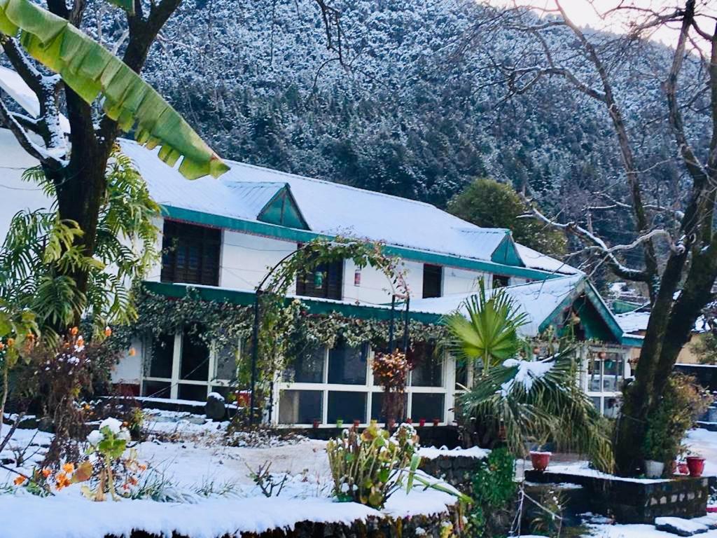 Tatva Bir Tents And Hotel Kangar Extérieur photo