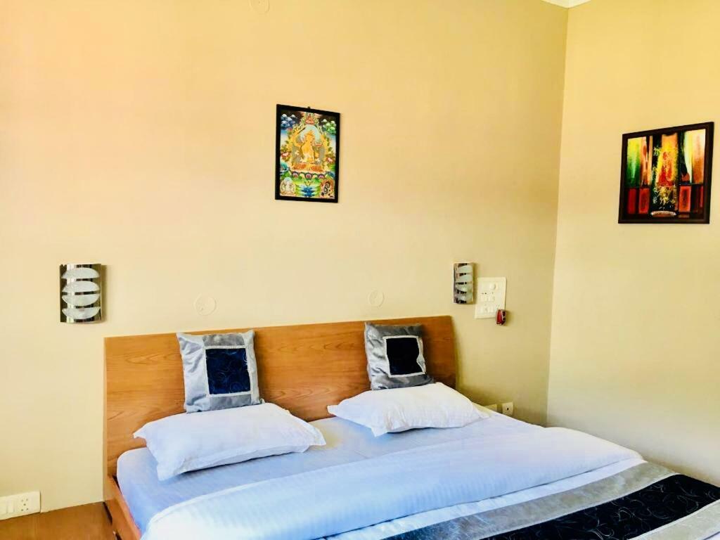 Tatva Bir Tents And Hotel Kangar Extérieur photo